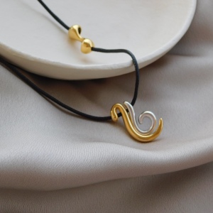 Lucky Necklace 26'